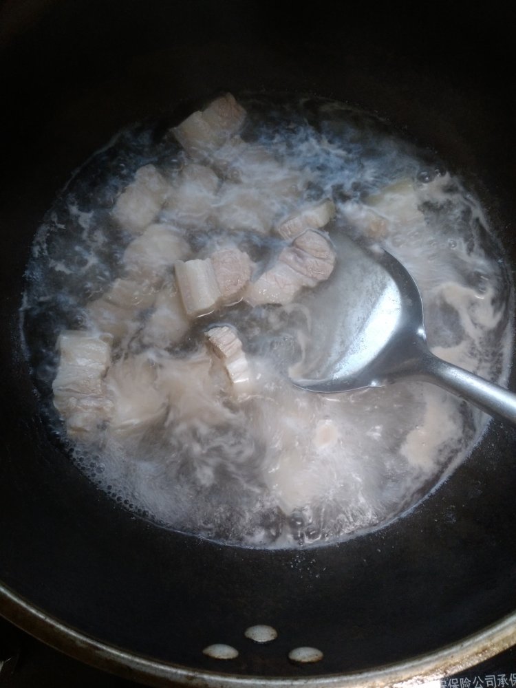 油菜红烧肉步骤5