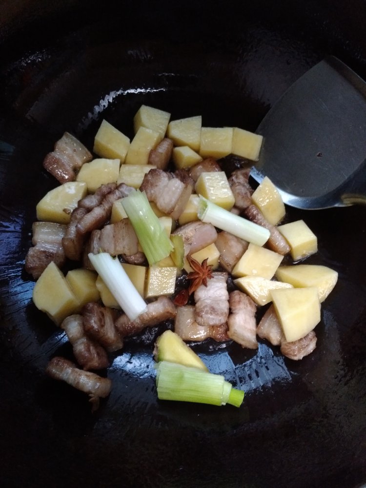 油菜红烧肉步骤8