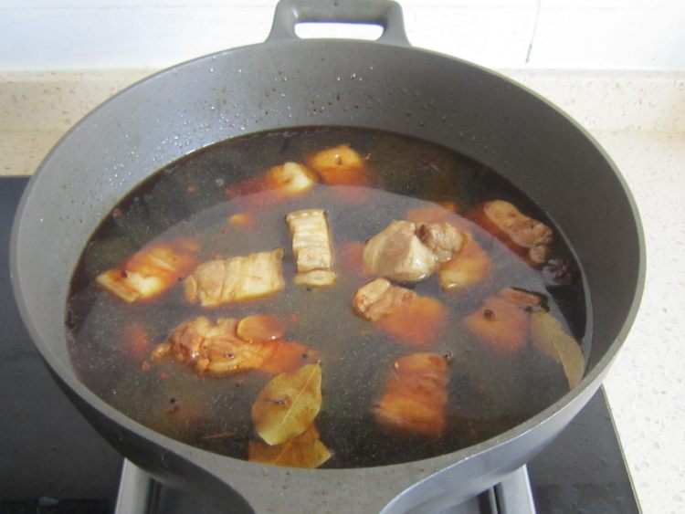 菱角烧肉步骤9