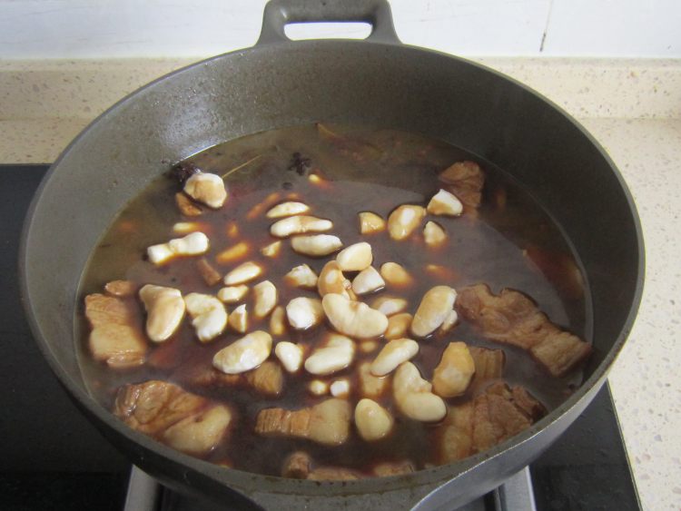 菱角烧肉步骤10