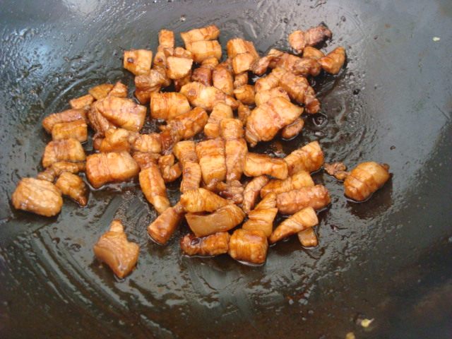 萝卜土豆卤肉饭步骤3