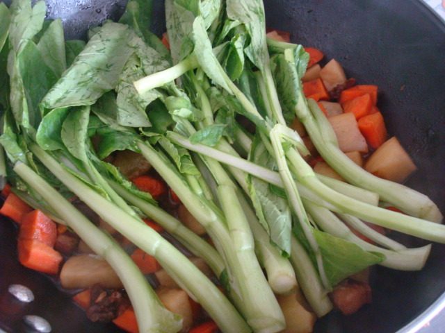 萝卜土豆卤肉饭步骤7