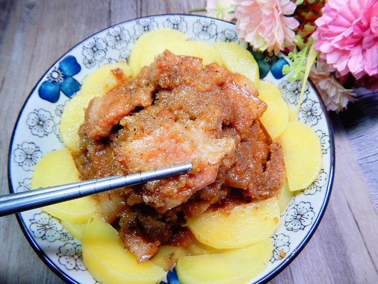 土豆粉蒸五花肉片步骤15