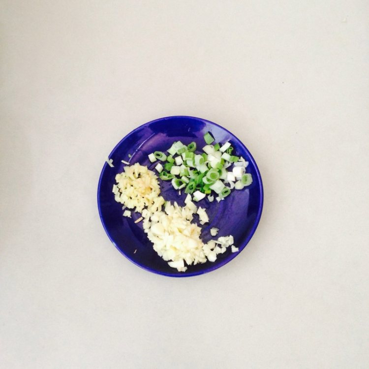 香菇土豆卤肉饭步骤5