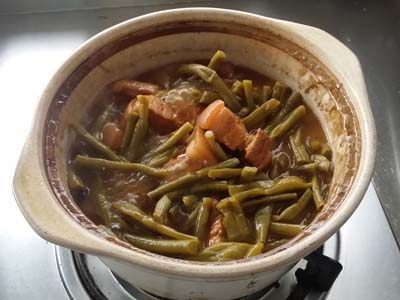 酸豆角焖五花肉步骤7