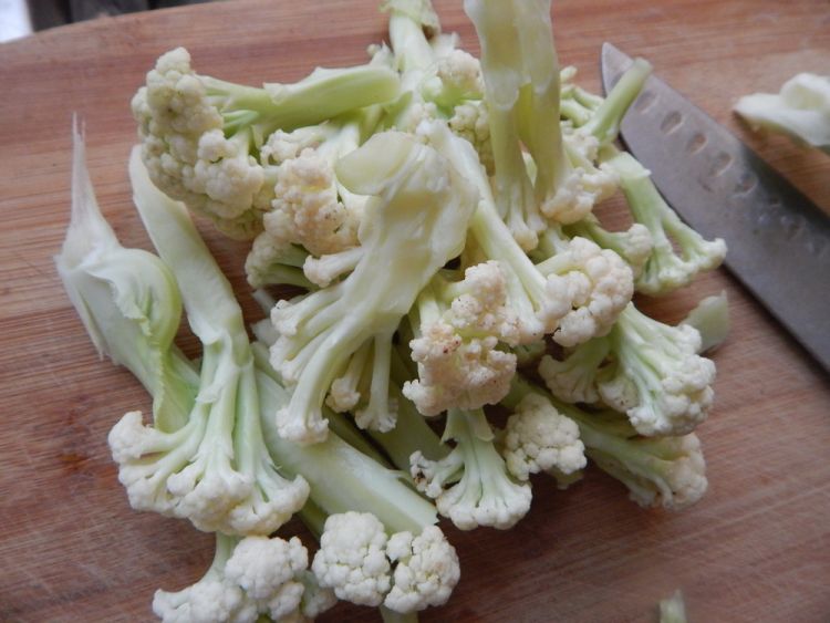 花菜五花炒年糕步骤8