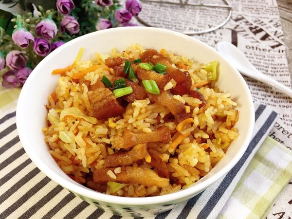 肚肉炒饭步骤10