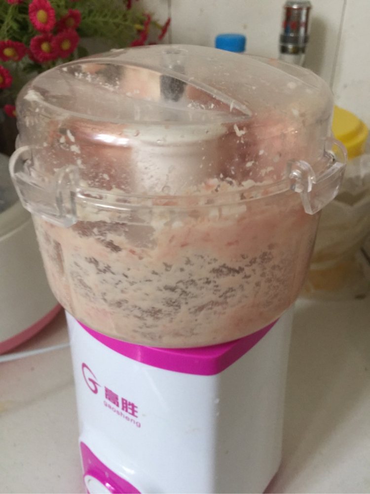 香菇猪肉馅儿饺子步骤3