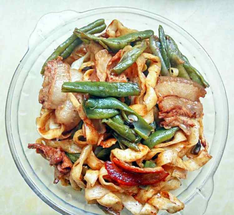 铁锅豆角焖面步骤9