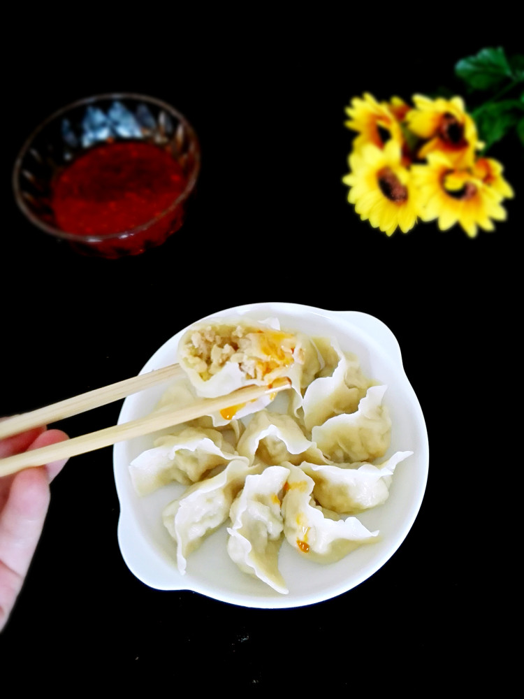 酸菜大肉饺子步骤12