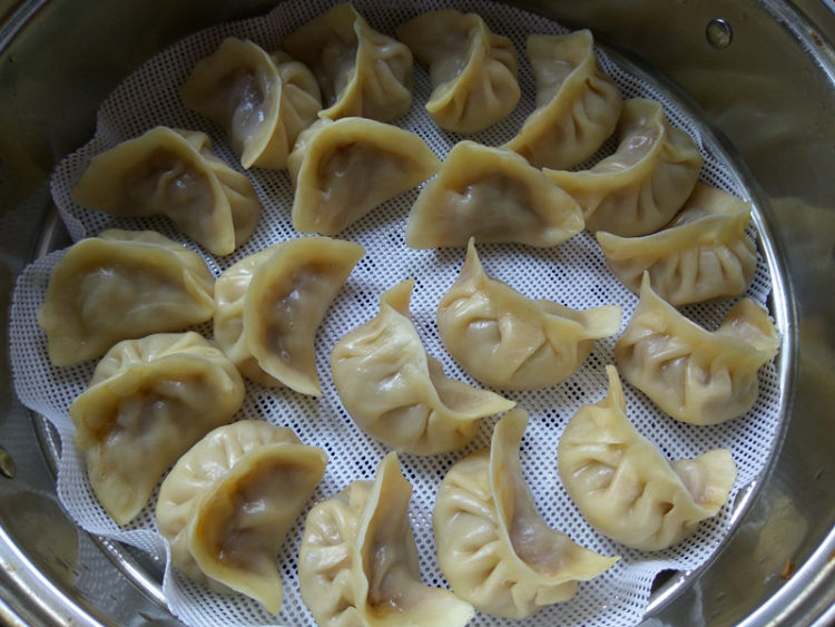 香葱猪肉蒸饺步骤9