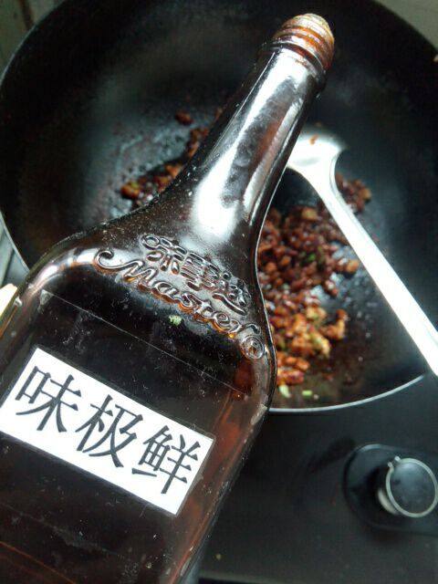 茄丁肉末炸酱面步骤6