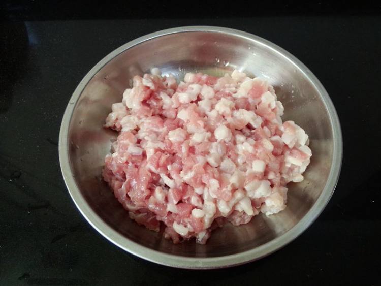 绍兴梅干菜肉包子步骤7