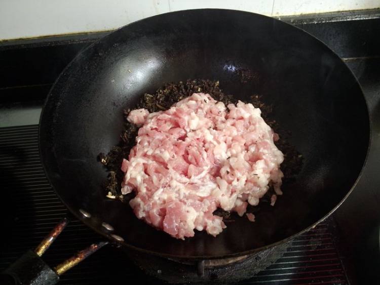 绍兴梅干菜肉包子步骤11