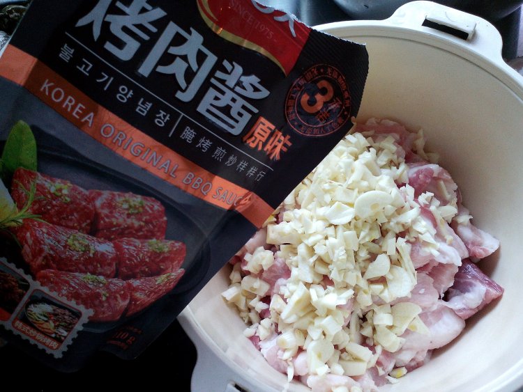 烤箱烤五花肉步骤3