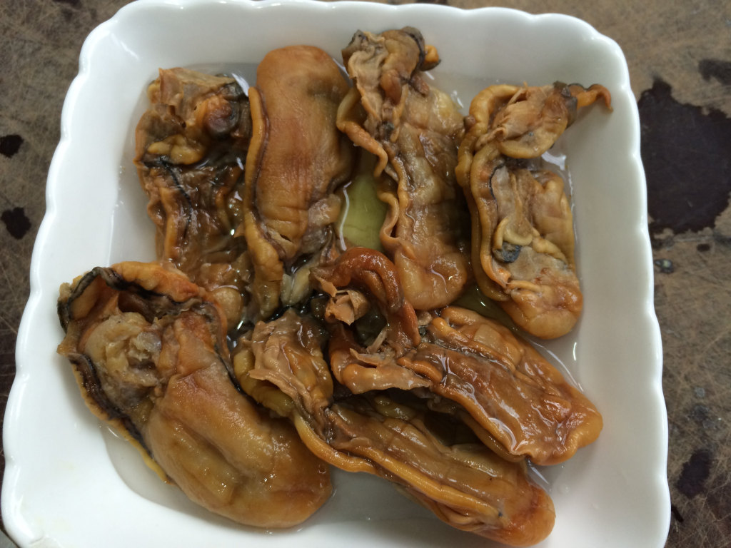 五花肉焖蚝豉步骤2