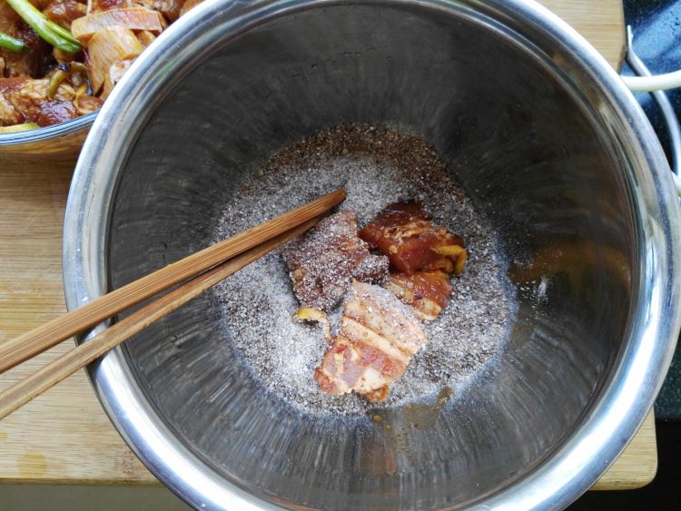 香辣米粉肉步骤5