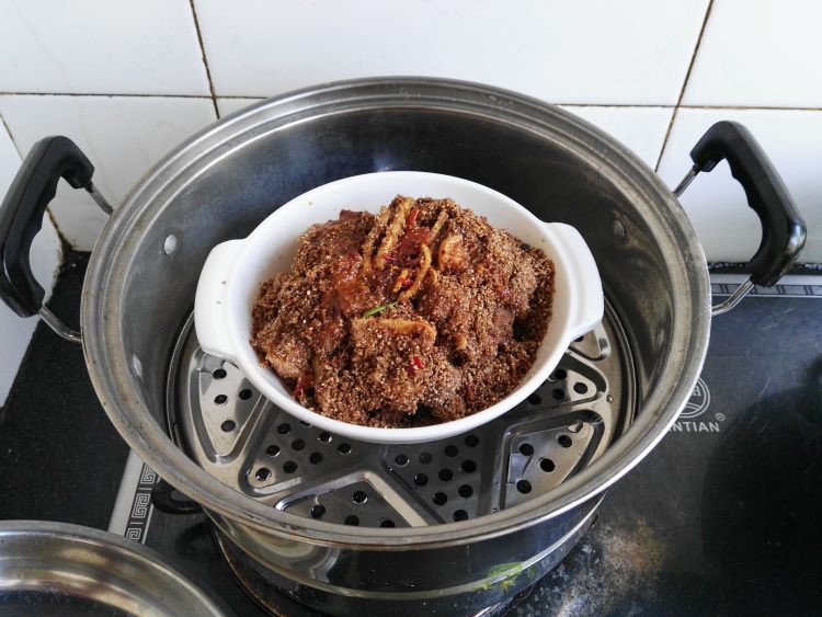 香辣米粉肉步骤7