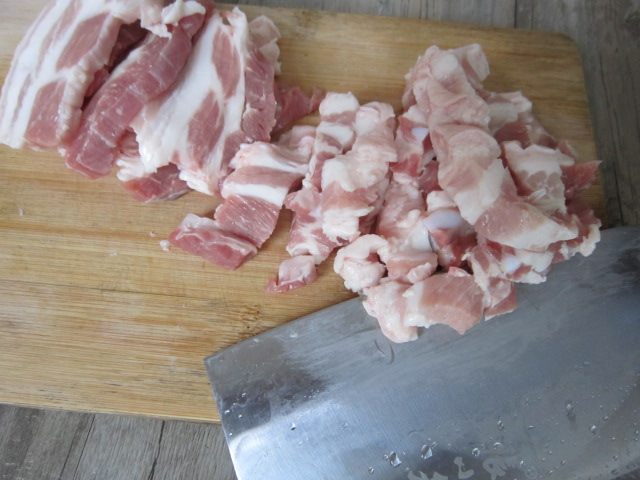 绿豆鲜肉粽步骤1