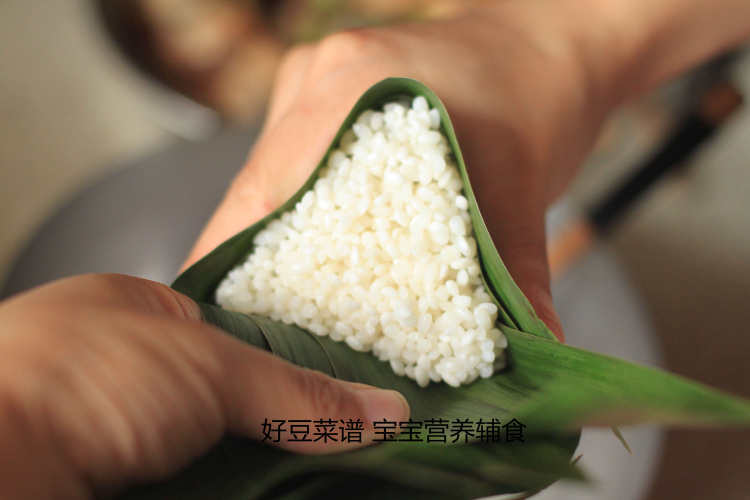 糯米肉粽步骤7