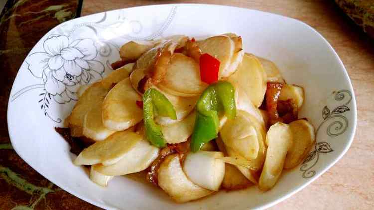 肉丝炒茭白#不忘初心#步骤8