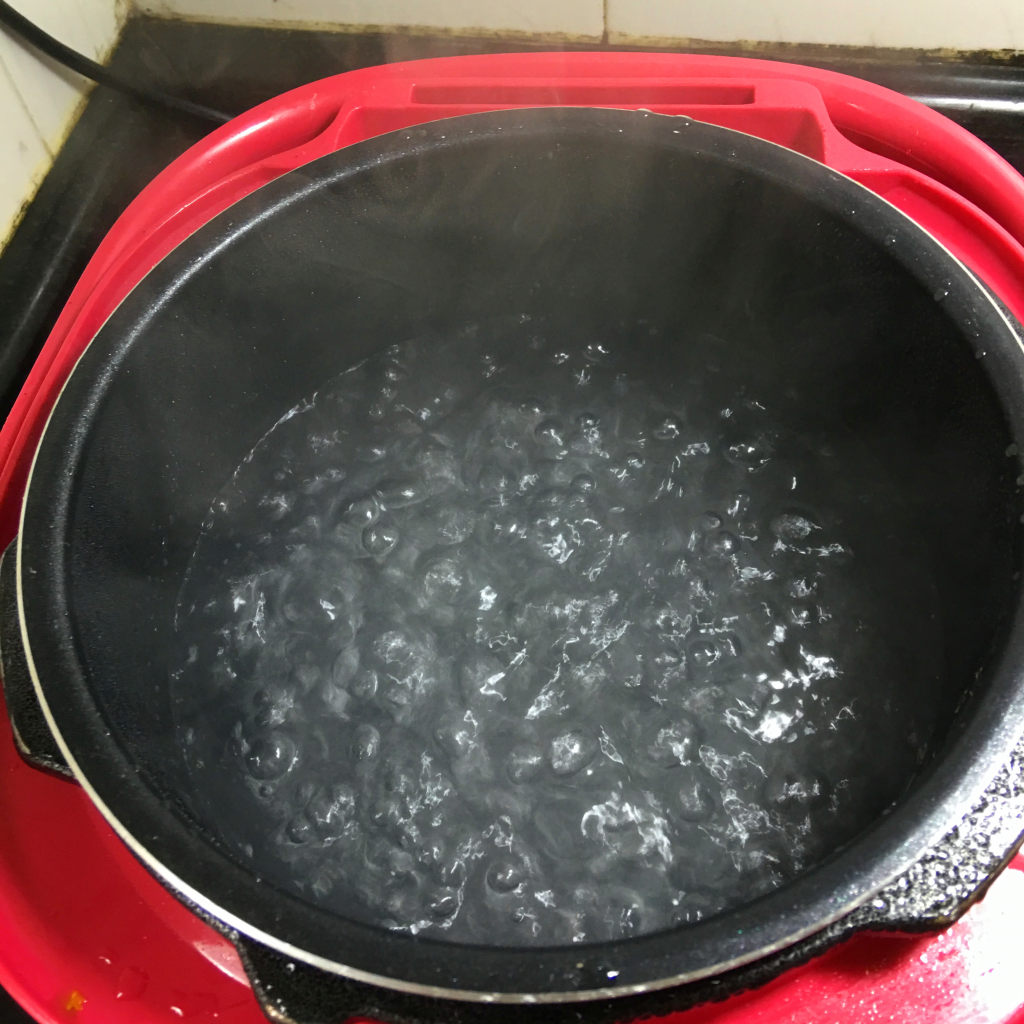 电饭煲酱香五花肉#不步骤3