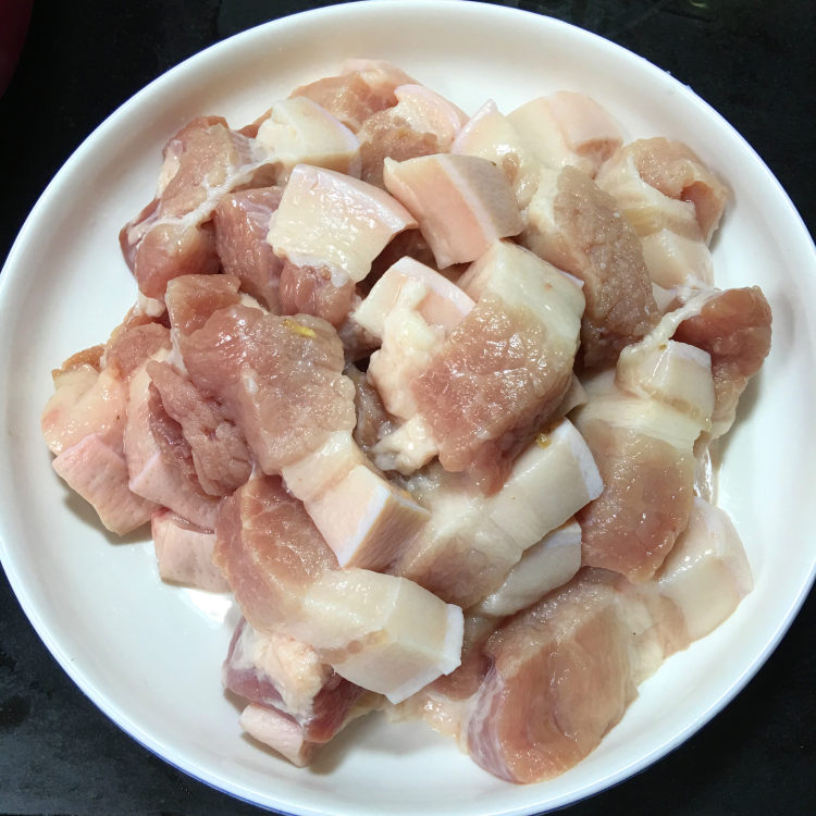 电饭煲酱香五花肉#不步骤2