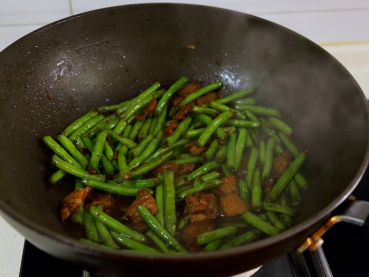 酱香豆角#多效护理一步骤7