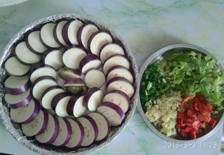 冬菇肉末烤茄子步骤5