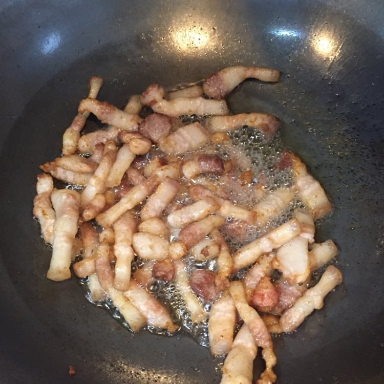 香菇腊肠焖饭步骤6
