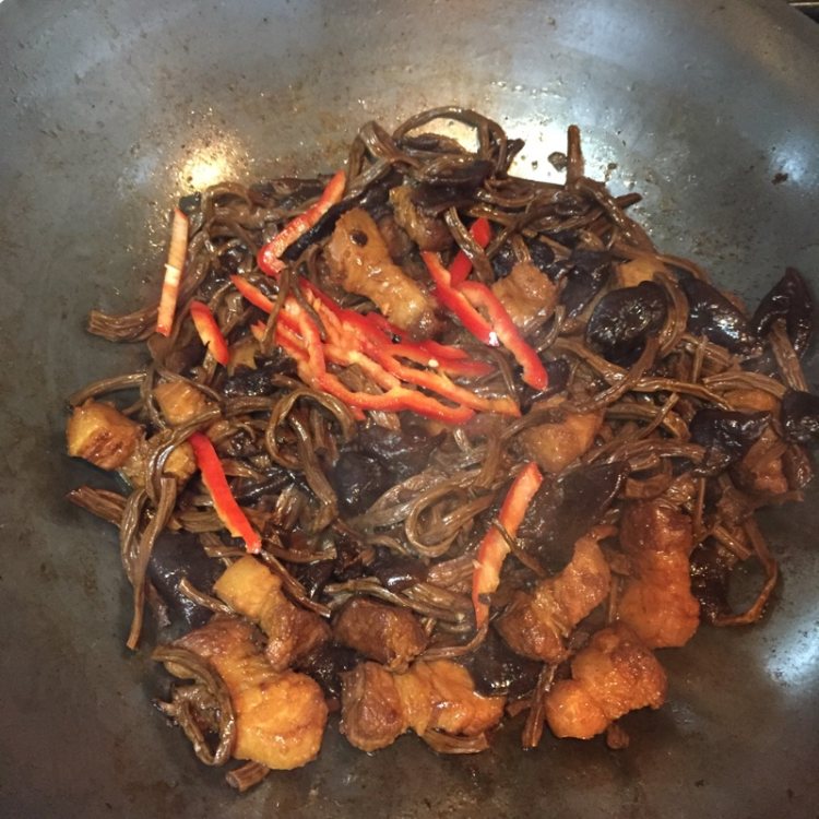 茶树菇烧五花肉步骤7
