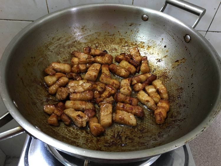 美味红烧肉步骤1