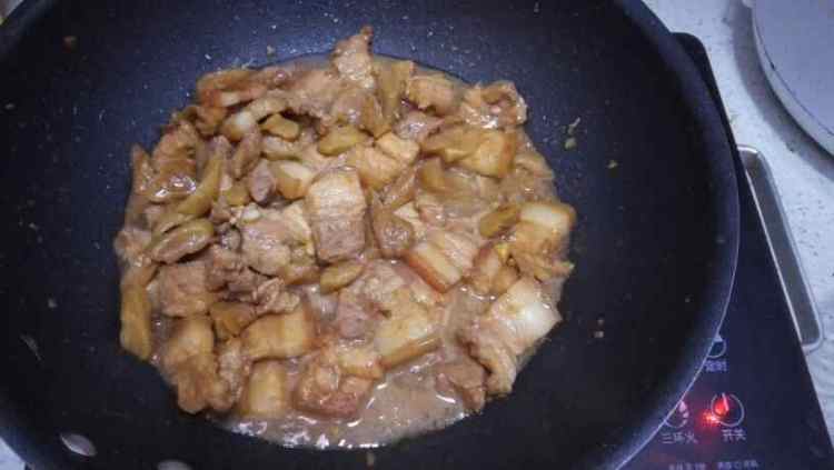 萝卜干炖腩肉步骤5