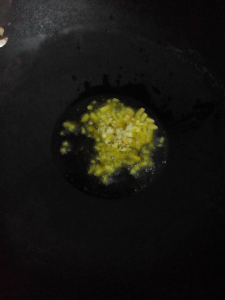 脆炒藕片步骤3
