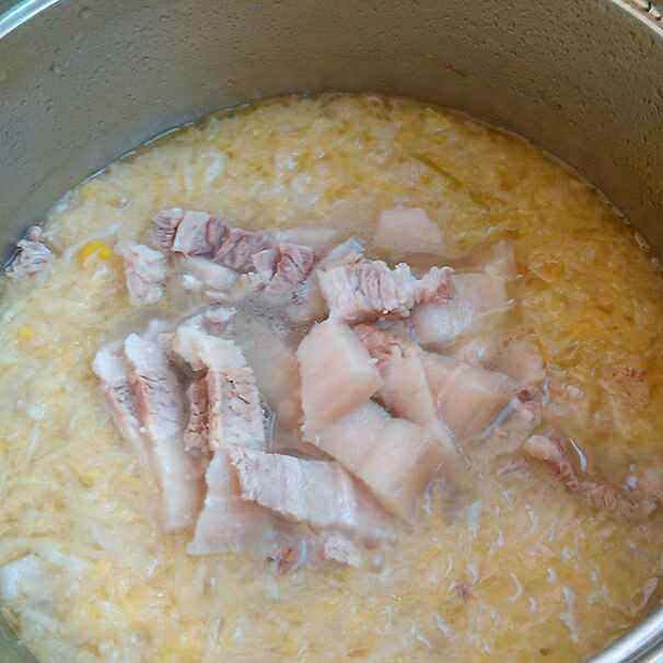 酸菜氽白肉步骤8