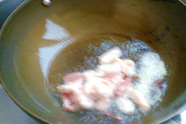 五花肉炖豆角山药步骤4