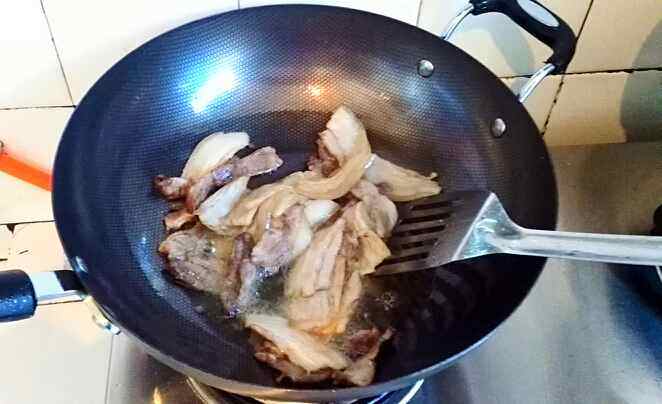 双笋回锅肉步骤11