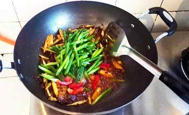双笋回锅肉步骤15