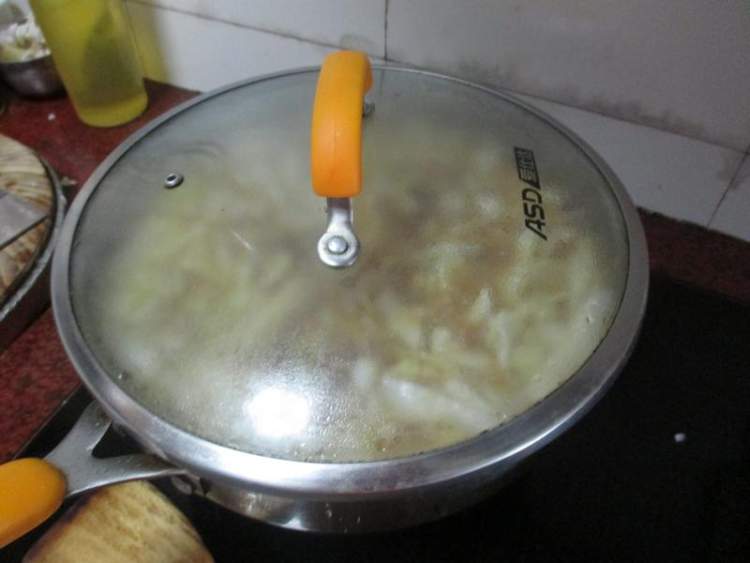 腩肉炖白菜粉条步骤11