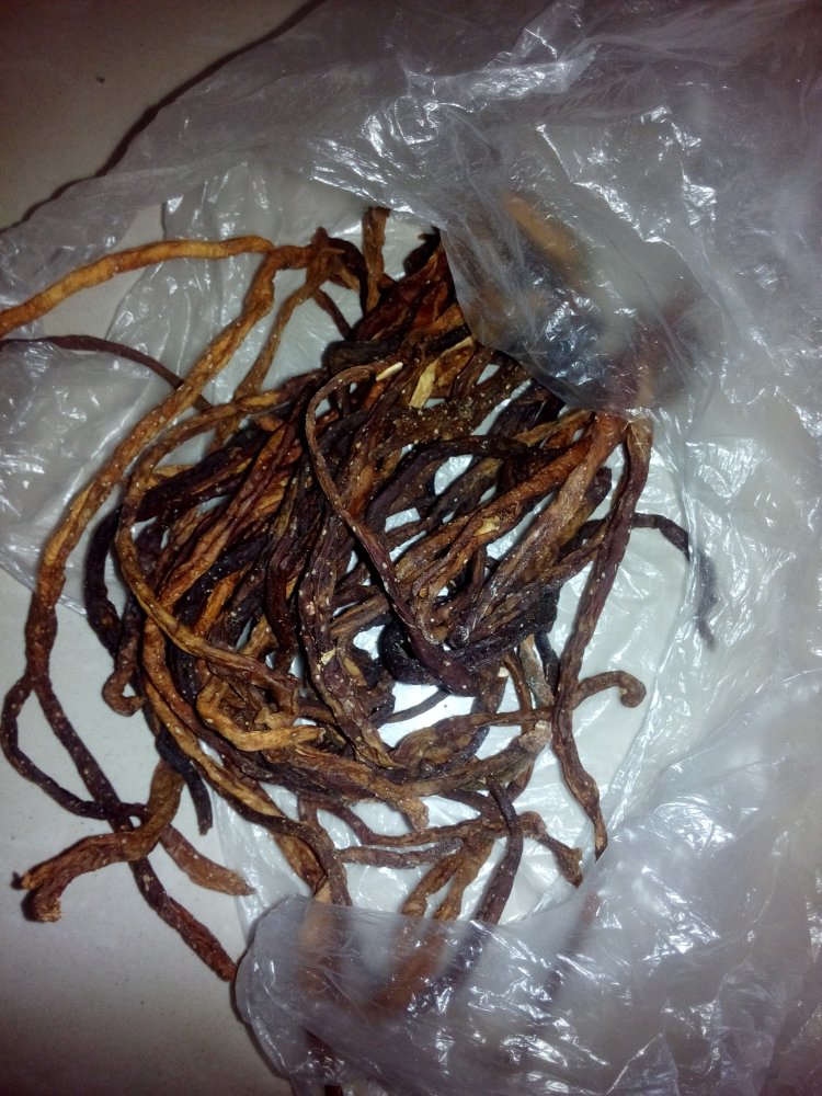 黄瓜皮红烧肉步骤1