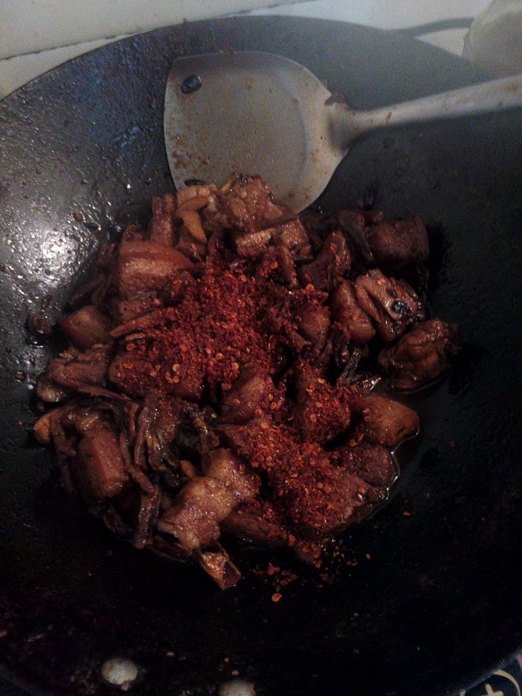 黄瓜皮红烧肉步骤11