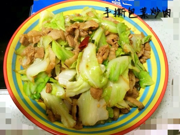 手撕包菜炒肉步骤8