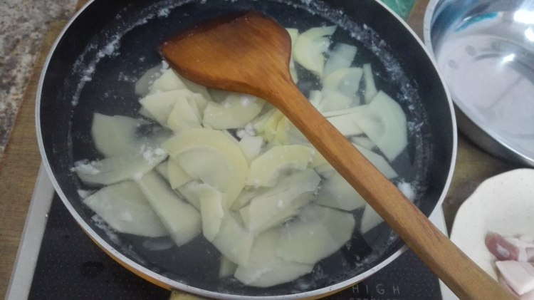 红烧春笋步骤3