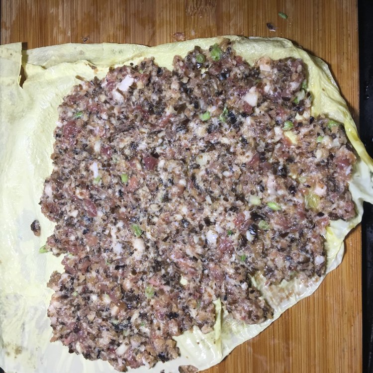 香菇木耳腐皮肉卷步骤8