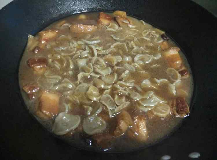 土豆干焖肉步骤8