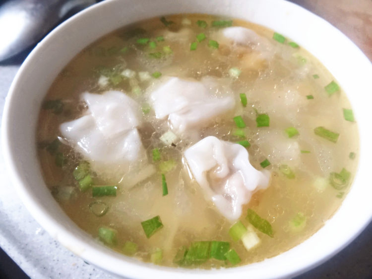 玉米香菇猪肉馄饨步骤17