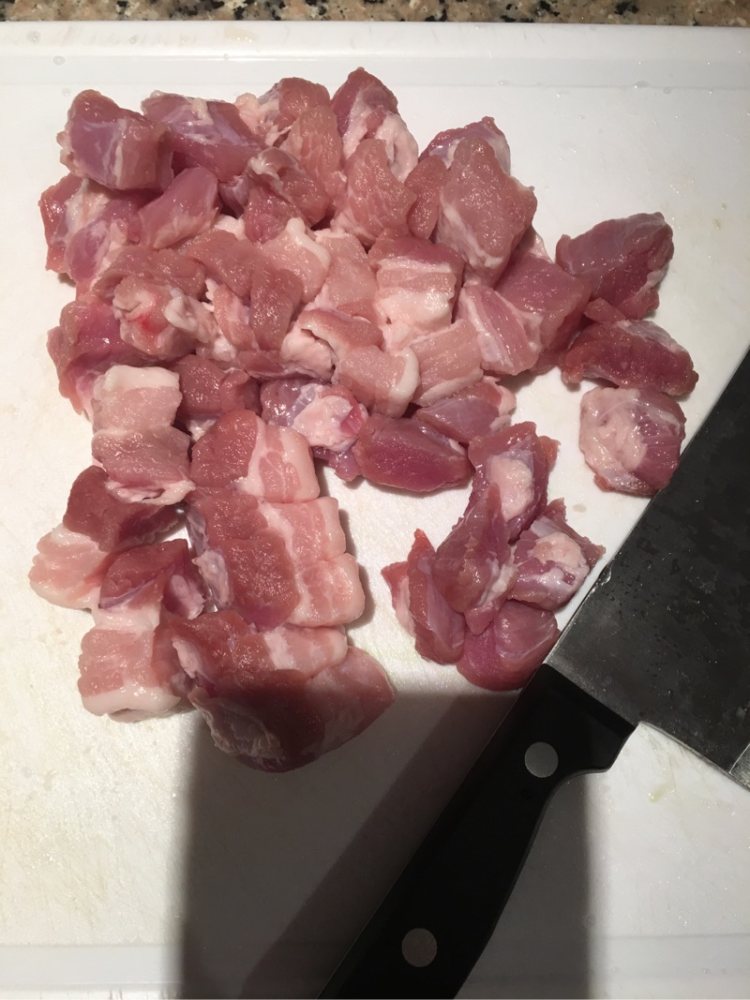 电饭煲红烧肉步骤2