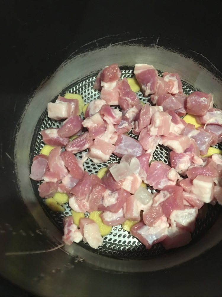 电饭煲红烧肉步骤7