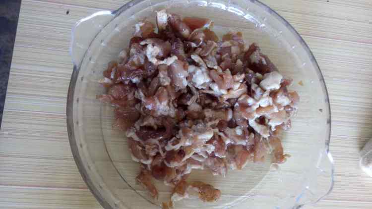油酥咸肉烧饼步骤2