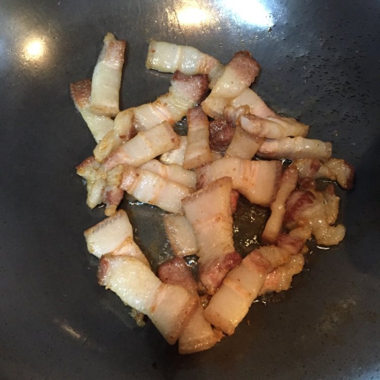 五花肉焖豆干步骤5